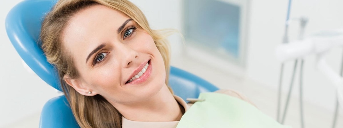 Metal free dental implants